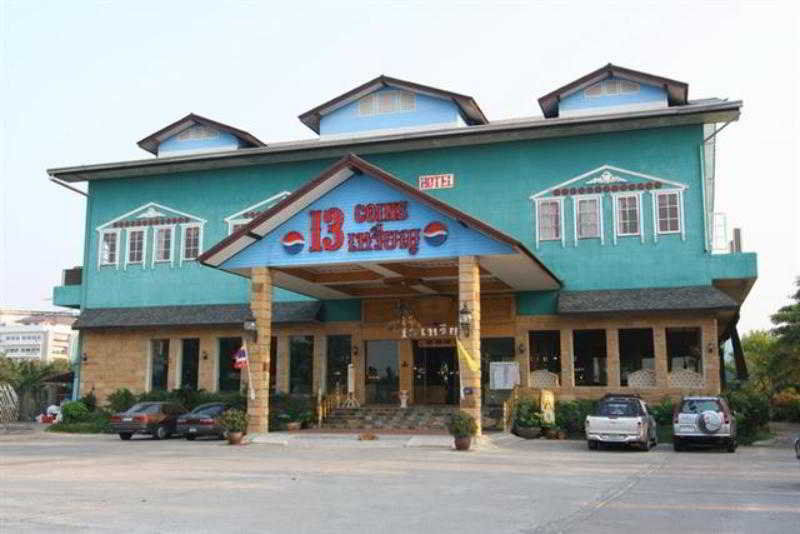 13 Coins Airport Hotel Min Buri 방콕 외부 사진